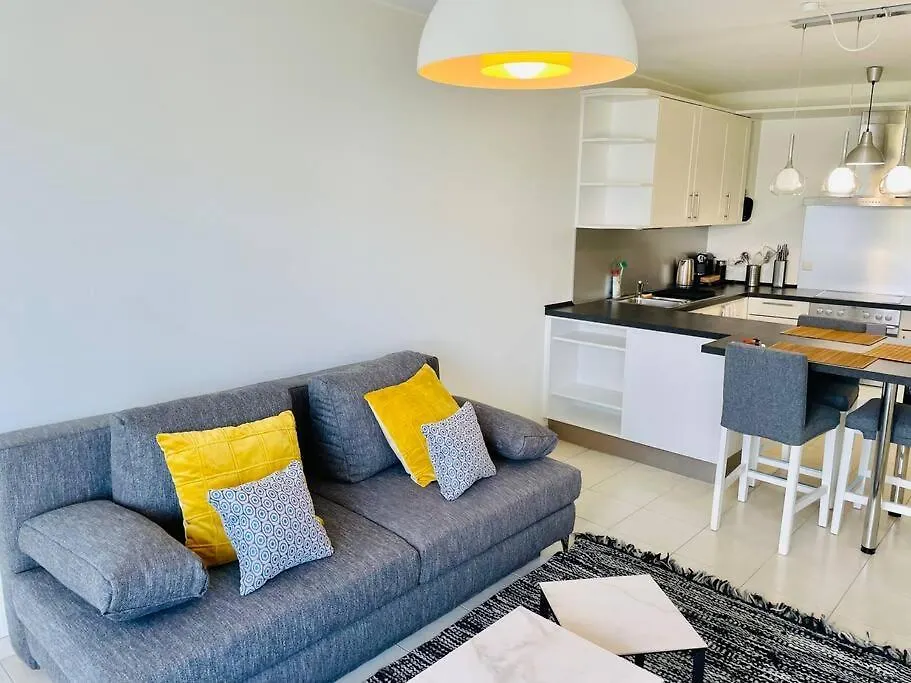 One Bedroom Flat In Center W. Terrace&Parking-Limp56 location